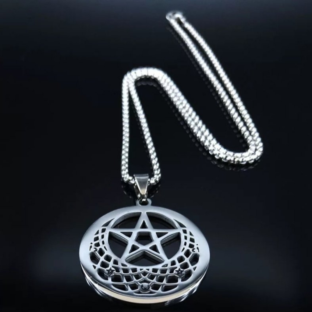 Witchcraft Pentagram Round Pendant Necklace 20$